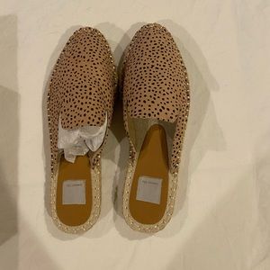New, with box. Leopard print. Sweet Life Women’s Marlee Esprarille Slip-on